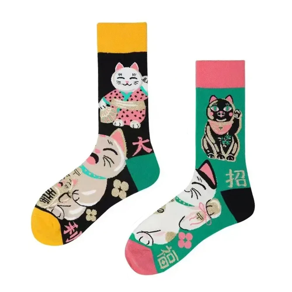 lucky cat mismatched socks shoemighty