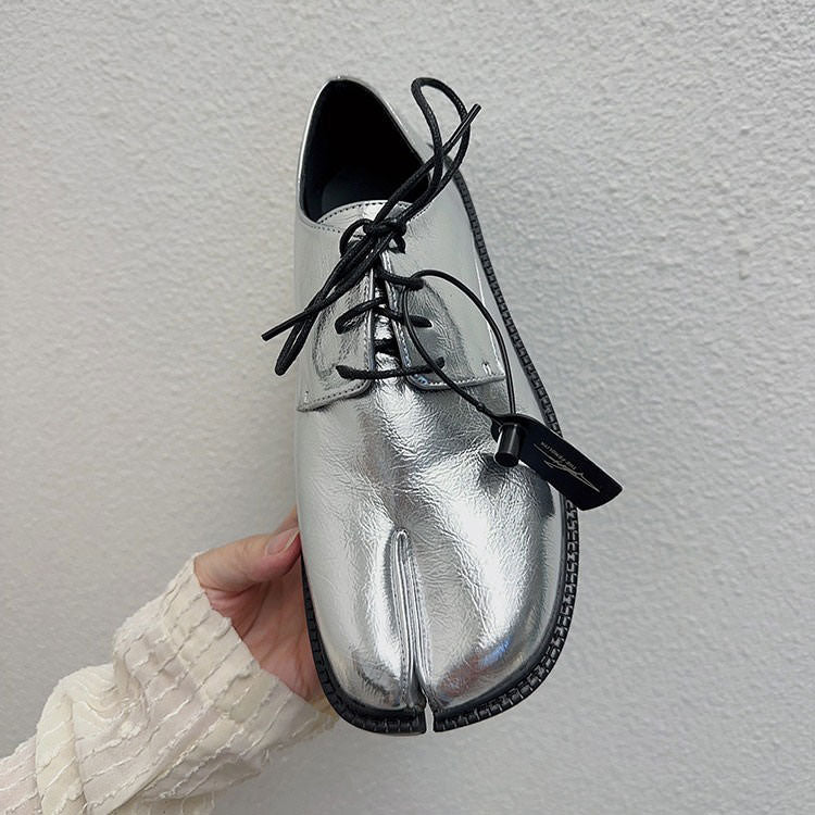 Silver Tabi Oxford Shoes